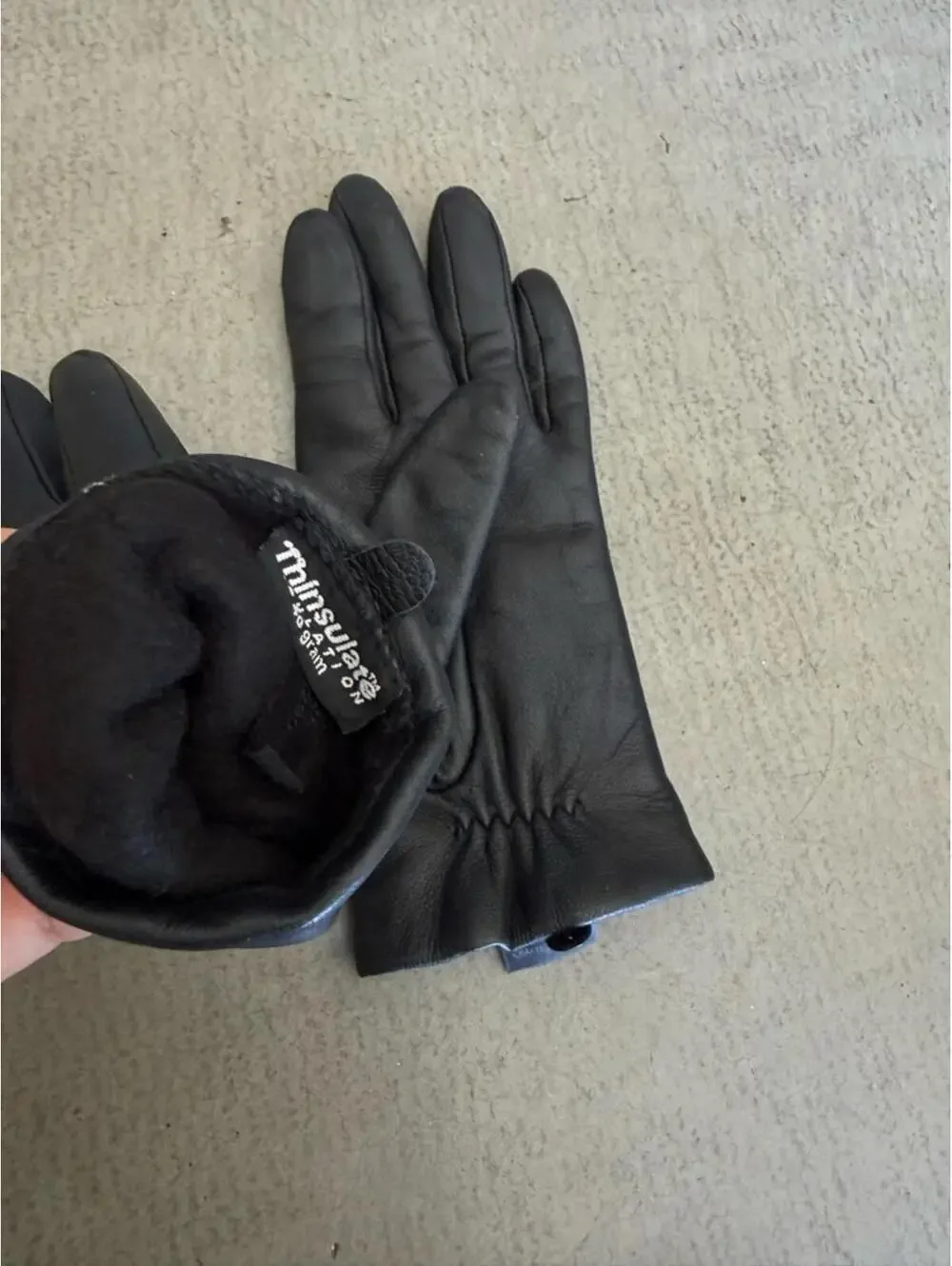 Thinsulate Insulation / Soft Lined Classic Leather Gloves